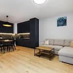 Mlode Miasto Doki Apartments By Happystay